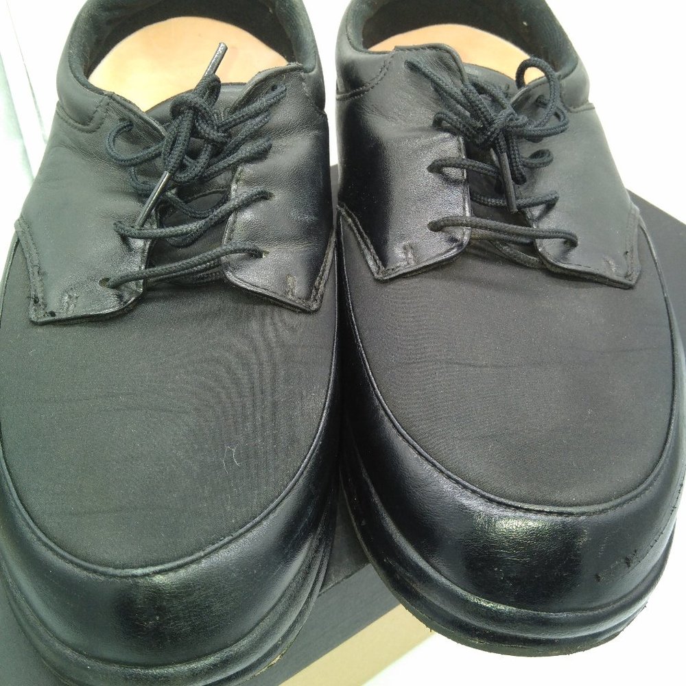 P.W. Minor Men's Orthopedic Comfort - Size 11.5 3W